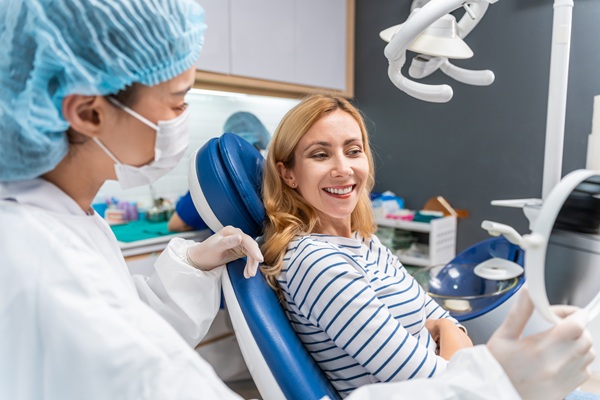 How A General Dentist Uses Periodontics To Save Your Smile